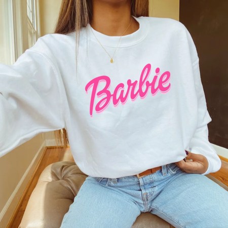 Hot Pink Barbie Sweatshirt, Light Pink Barbie Sweatshirt, Hot Pink Barbie Sweatshirt, White Barbie Sweatshirt, Barbie Shirts, Barbie Logo, Barbie Shirt Women, Barbie T shirt Women's, Hot pink Barbie Shirt, Light Pink Barbie Shirt, Outfit Barbie, Barbie T Shirt, Barbie Clothes, Barbie Top, Barbie Pink Shirt, Barbie Shirt Girls