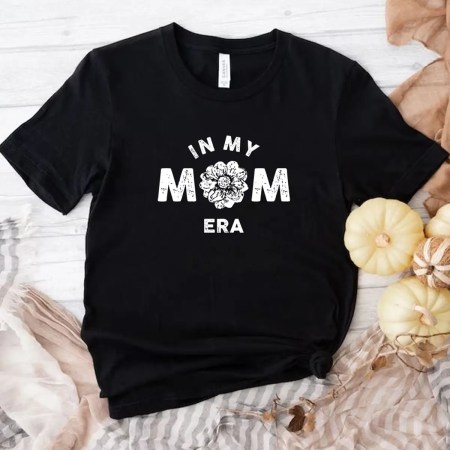 In My Mom Era T Shirt black In My Mom Era T Shirt, Mom T Shirt, Era T Shirt, Family T Shirt, Mama T Shirt, Daughter T Shirt, Mom Era Tee, Mommy Graphic Tee, Floral Mom T Shirt.
