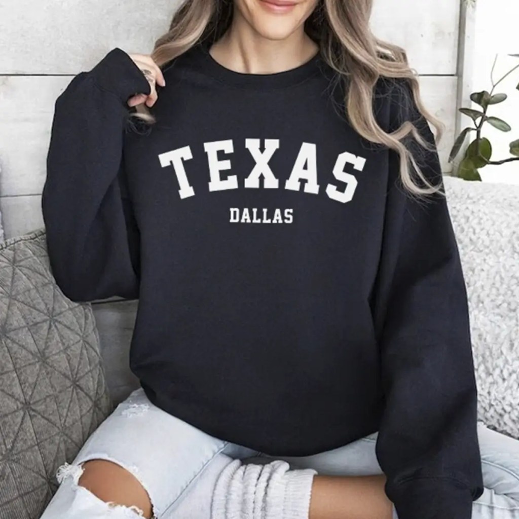 Texas Dallas Sweatshirt, Texas Dallas Bachelorette Crewneck Sweatshirt, Texas Sweatshirt, Trendy Preppy Sweatshirt, Aesthetic College Crewneck, Oversized Minimalist Sweater, Dallas City Sweatshirt, Bachelorette Trip Sweatshirt, Unisex Sweatshirt.