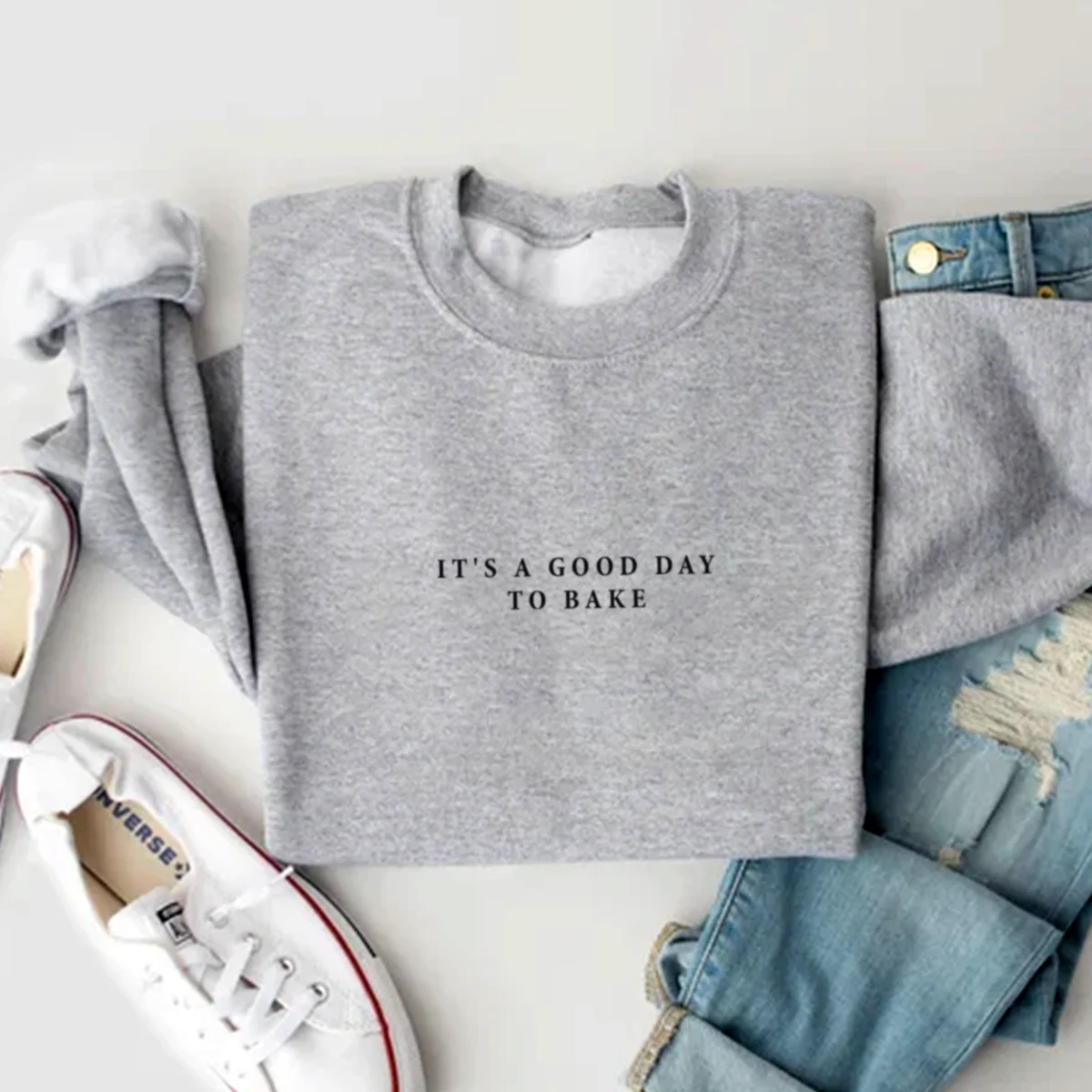 It's A Good Day To Bake Sweatshirt, Baking Sweatshirt, baker Sweatshirt, Christmas Gingerbread Bakery Sweatshirt, Cookie Baker Sweatshirt, Baking Lover Gift Sweatshirt, Trendy Christmas Sweater, Holiday Sweatshirt, Cozy Sweatshirt, Comfy Sweatshirt, Gift For Mom, Gift For Friend.