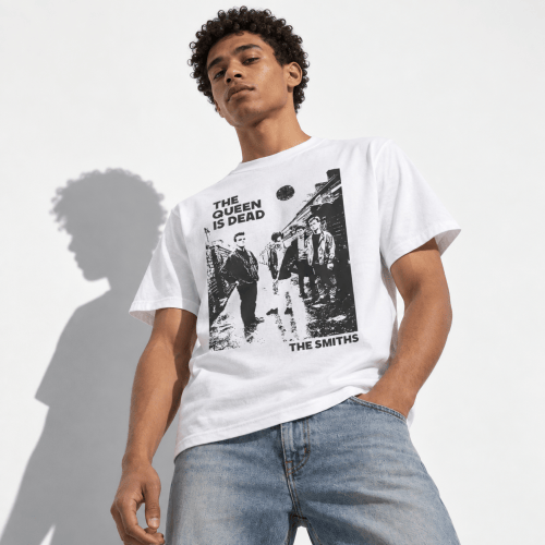 Man Weating White The Smiths The Queen Is Dead T-Shirt in low angle shot