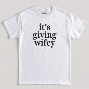 Its Giving Wifey T-Shirt - Bride to Be Shirt, Future Mrs Shirt, Bachelorette Party Tee, Bridal Shower Gift